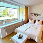 Apartamento Karl Haus Kmb Seeappartement Am Ossiacher See, Hallenbad, Skiarena Gerlitzen *