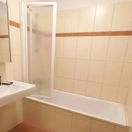 Karl Haus Kmb Seeappartement Am Ossiacher See, Hallenbad, Skiarena Gerlitzen Apartamento Bodensdorf