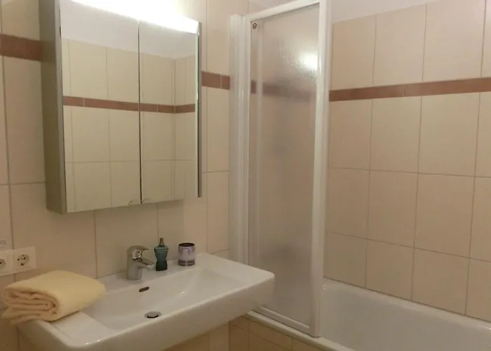 Karl Haus Kmb Seeappartement Am Ossiacher See, Hallenbad, Skiarena Gerlitzen דירה בודנסדורף